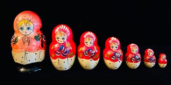 Hand Painted Russian Nesting Doll