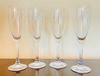 4 Glass Champagne Flutes