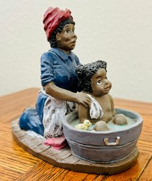 Mother Bathing Child Youngs INC Treasures Of The Heart African American 1993 Figurine