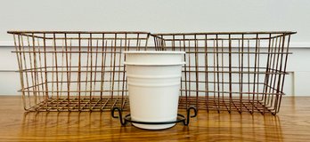 2 Metal Wire Baskets