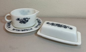 Pyrex Gravy Boat And Butter Dish Old Town Pattern