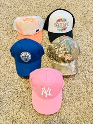 Set Of 5 Women's Sports And Travel Ball Caps