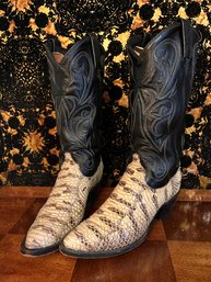 Black & White Snakeskin Cowboy Boots - Dan Post (USA)