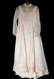 Vintage Sheer High Neck Wedding Dress
