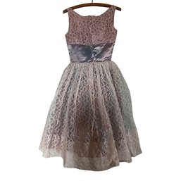 Vintage 1950s Lace Sleeveless Dress