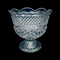 Vintage Anchor Hocking Wexford Clear Glass Compote Fruit Bowl Footed Scallop Rim