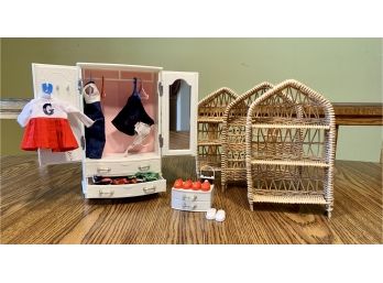 Ginny By Vogue Dolls Wardrobe W/ Accessories & 3 Wicker Shelfs
