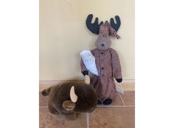 A Nice Pair Of Two Plains Animal Plush Toys Including Sleepy Time Moose And Bison