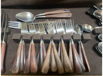 Mid Century Pacific Trend Wood Handled Flatware Set Service For 12 In 'briar' Pattern