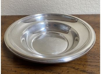 A Pretty Sterling Silver Bowl With Modern And Clean Design