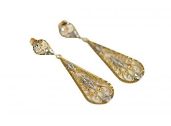 Stunning 14k Gold Filigree Earrings With Teardrop Shape