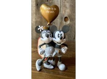 New! Love Is In The Air Mickey & Minnie Figurine