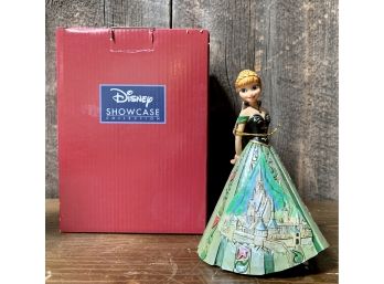 NIB Disney Showcase Collection Anna  'Arendelle Royalty'