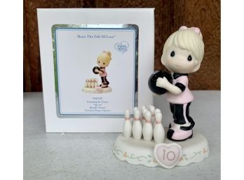 NIB Precious Moments'Growing In Grace' Age 10 Blonde Version Porcelain Bisque Figurine