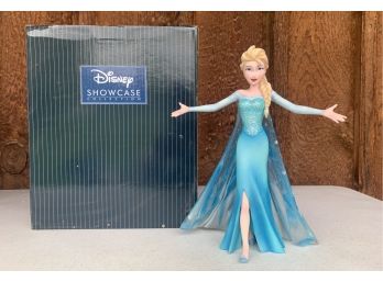 NIB Disney Showcase Collection Elsa Let It Go Figurine