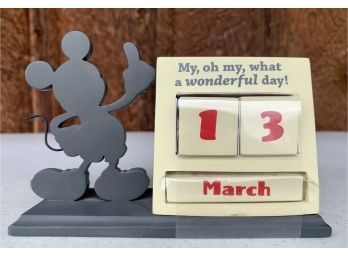 New! Disney Hallmark Mickey Mouse 'My, Oh My, What A Wonderful Day' Perpetual Calendar