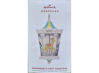 NIB 2019 Hallmark Keepsake ' Grand Baby's 1st' Christmas Ornament