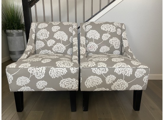 Skyline Furniture Pair Of Upholstered Flower Pattern Chairs