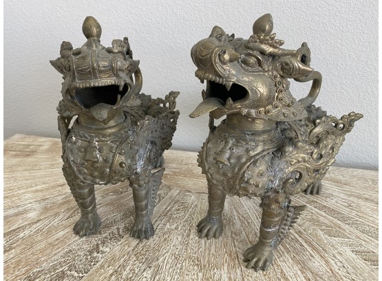 Ornate Pair Of Free Standing Bronze Foo Dog Sculptures Circa 1960