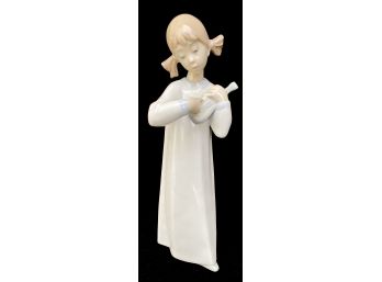 Authentic Retired LLadro 'Girl With Guitar' No 4871