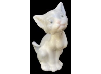 Authentic Retired Lladro 'feed Me' 5113