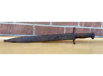 Antique 1902 12' Bayonet With Scabbard