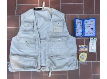 Fishing Vest With Accessories