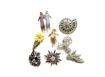 Vintage Pins And Brooches