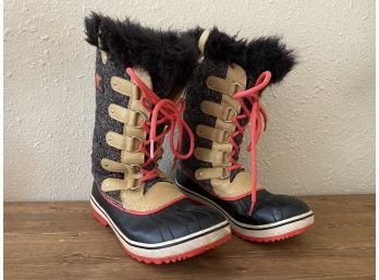 Sorel Snow Boots Size 9