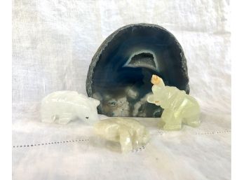 Blue Agate Bookend And Stone Carved Fetish Animals