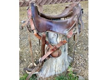 Vintage Leather USA Cavalry Saddle, Medium Dark Oil