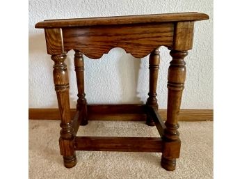 Small Oak Side Table With Turned Legs