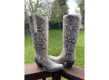 NWOB Corral Python Tall Western Boots Women's Size 8.5