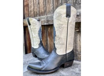 NIB Eight Second Angel Aztec Feather Western Boots Women's Size 8