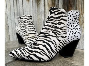 NWOB Dolce Vita Dyed Cow Hair Zebra Print Booties Women's Size 8.5