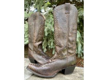 NWOB Idyllwind Smok'n Snip Toe Western Boots Women's Size 8.5