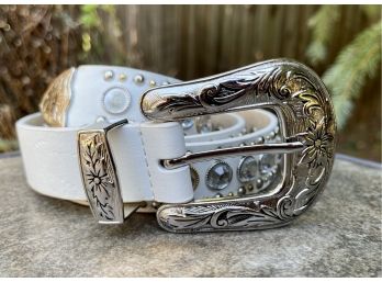 White Leather Lined And Crystals  Western Belt Women's Size M