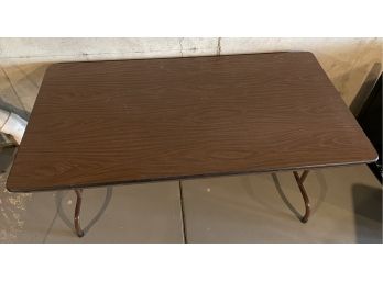 6' Banquet Table With Folding Legs