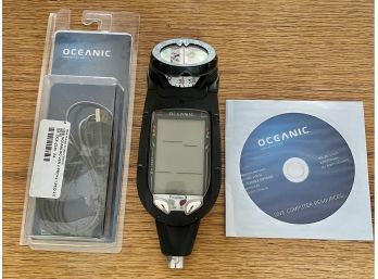 Oceanic Pro Plus Dive Computer With Compass, Case, Disk And Cable