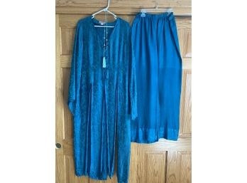 Gorgeous Teal Indian Silk Two Piece Set With Tassle Necklace