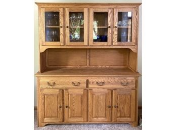 A Lovely Colliers Of Colorado Fine Wood Furniture Company Oak Hutch
