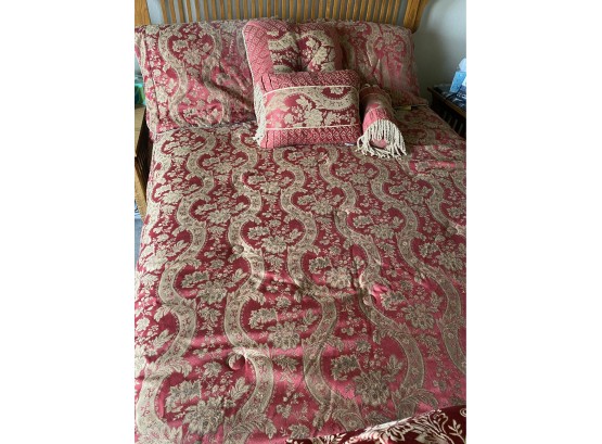 Queen Comforter Set By Montmartre