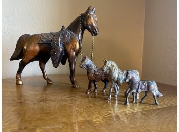 Lot Of 4 Horse Figures