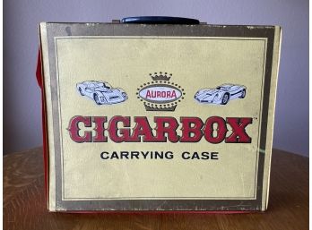 Aurora Cigar Box Carrying Case