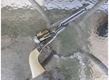 Hubley Colt 45 Cap Gun