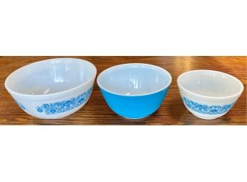 Pretty Blue And White Pyrex Bowls