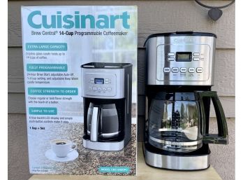 NEW Cuisinart 14 Cup Programmable Coffee Maker