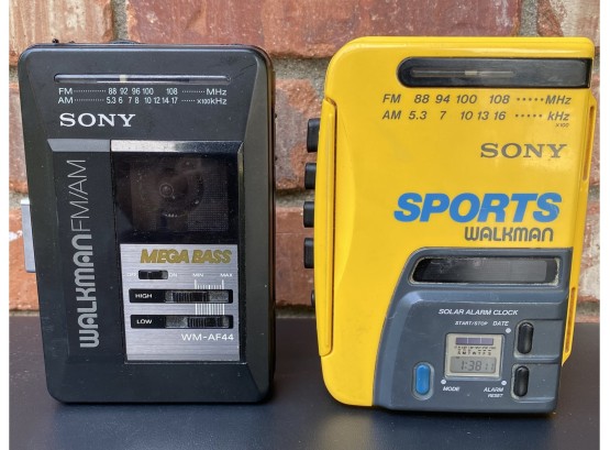 2 Vintage Sony Walkmans