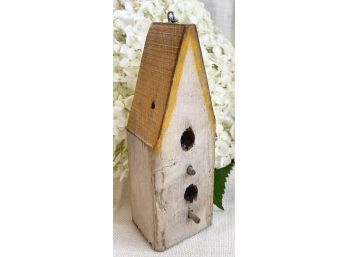 Tiny Adorable Wooden Bird House