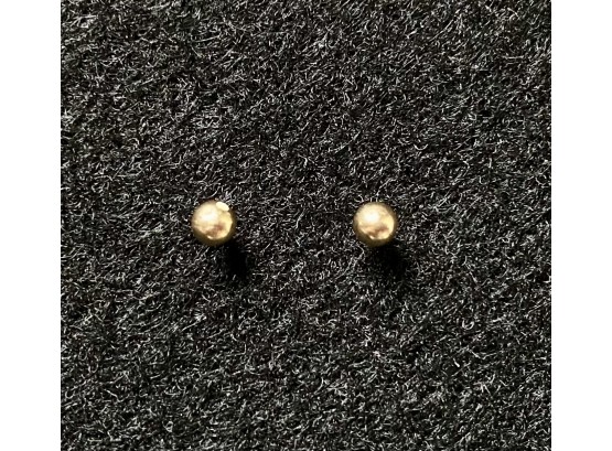 Tiny 14K Yellow Gold Bead Earring (.18Grams)